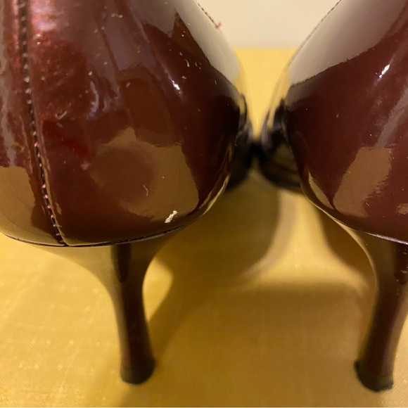 Circa Joan & David burgundy heels with buckle size 7 - Picture 7 of 11